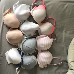 6 - Victoria’s Secret bras - 40C